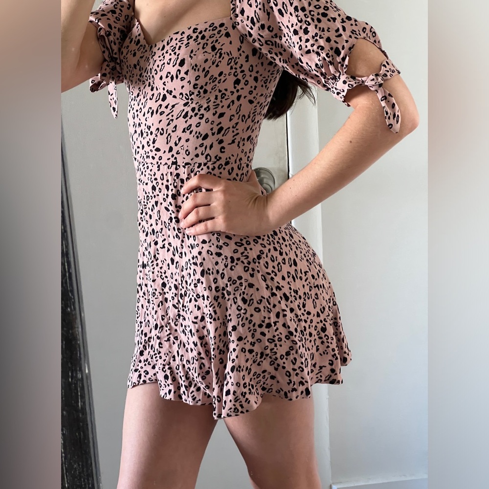 REFORMATION DRESS SIZE XS / S